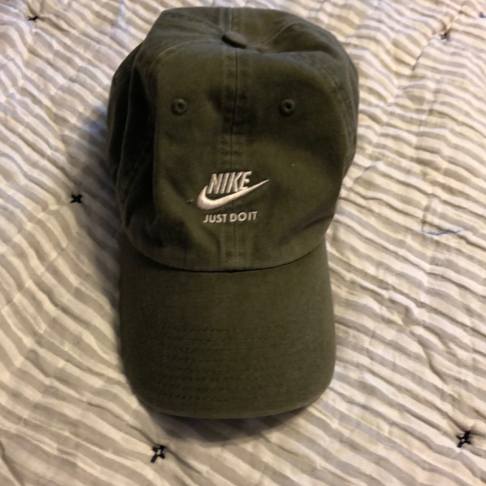 Nike hat